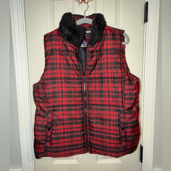 Chaps Jackets & Blazers - Chaps Red and Black Plaid Quilted Jacket Liner